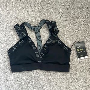 Nike Indy Bra - Black - Never Worn